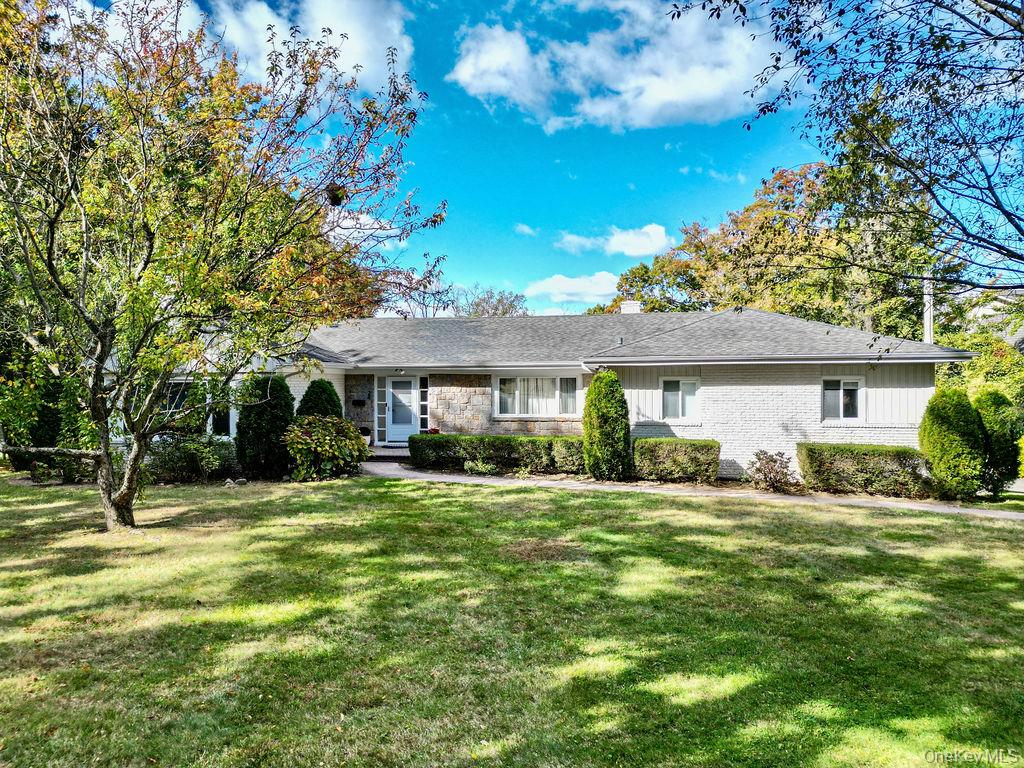 24 Hemlock Drive Property Photo 1