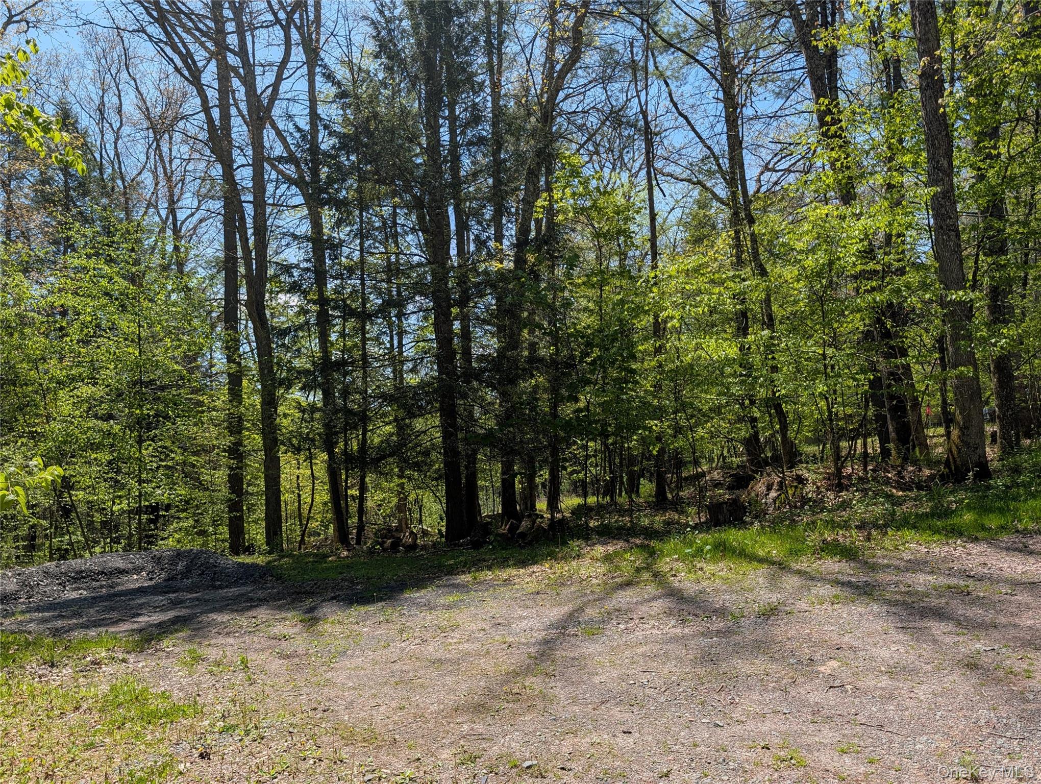 582 Lake Shore Lane Property Photo 23