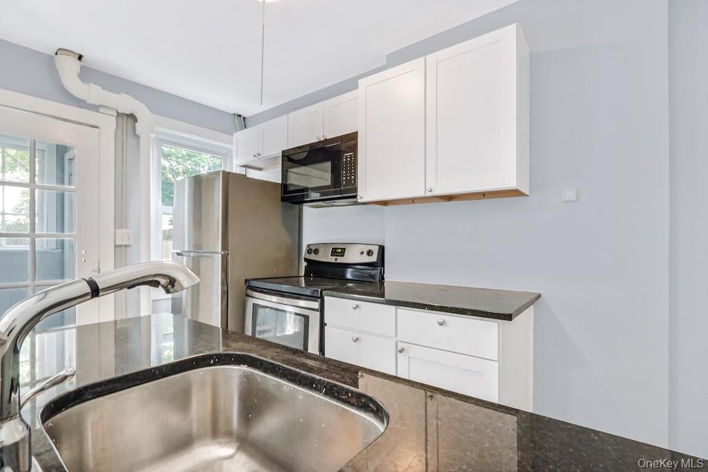 6 Bush Avenue Property Photo 9