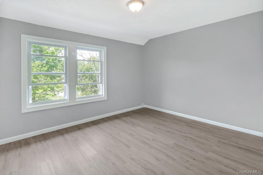 6 Bush Avenue Property Photo 11