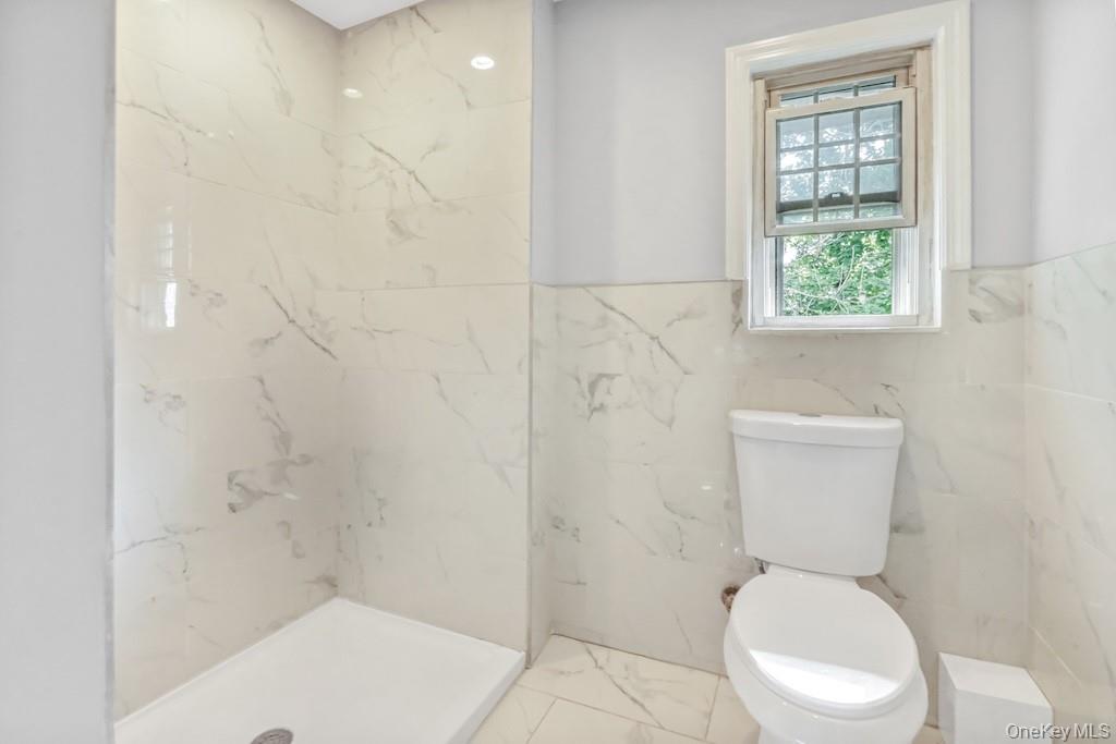 6 Bush Avenue Property Photo 16