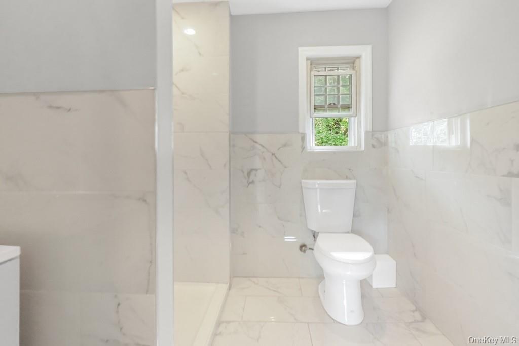 6 Bush Avenue Property Photo 18
