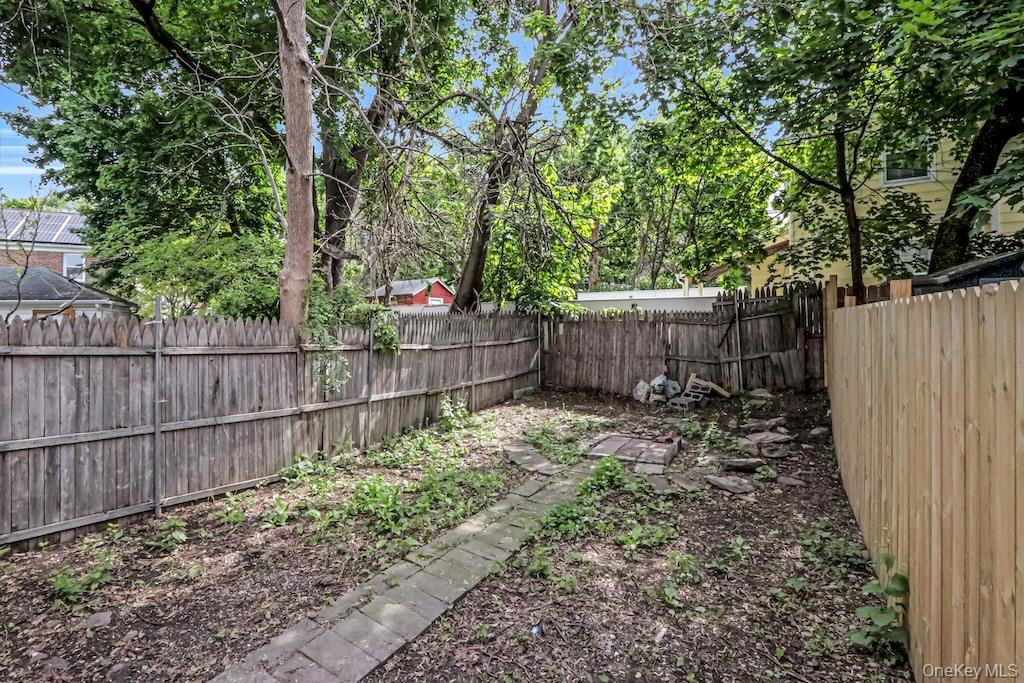 6 Bush Avenue Property Photo 19