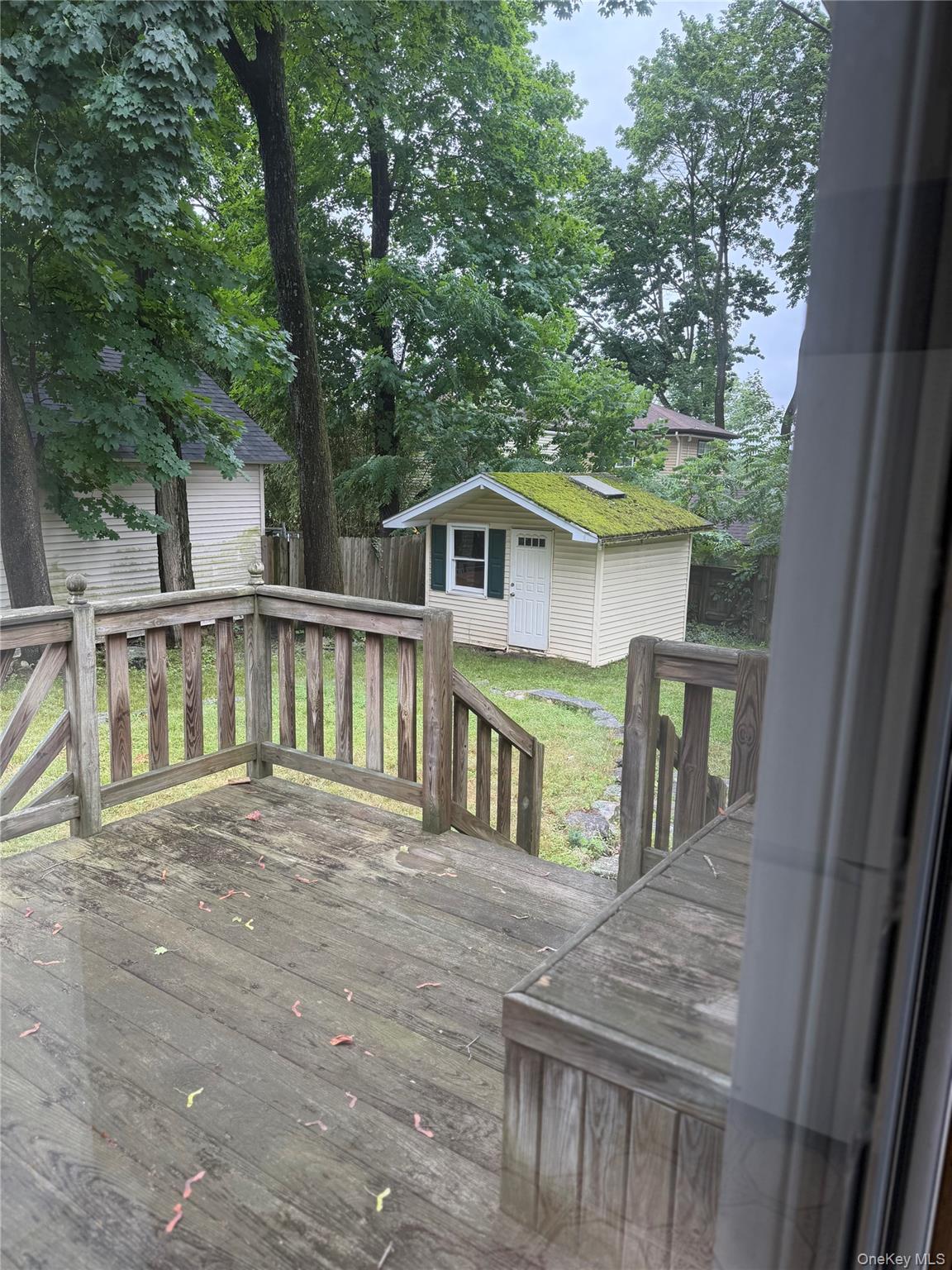 45 S Middletown Road Property Photo 12
