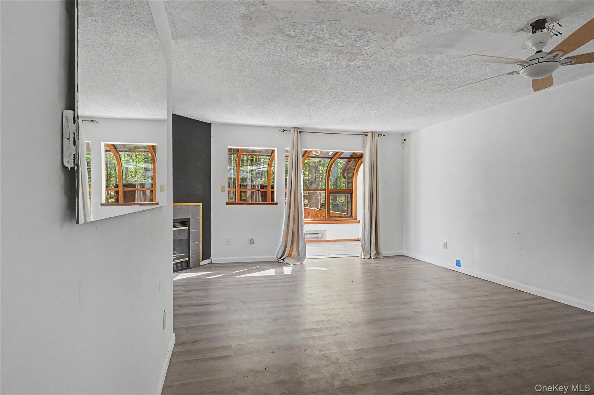9 Edelweiss Drive Property Photo 6
