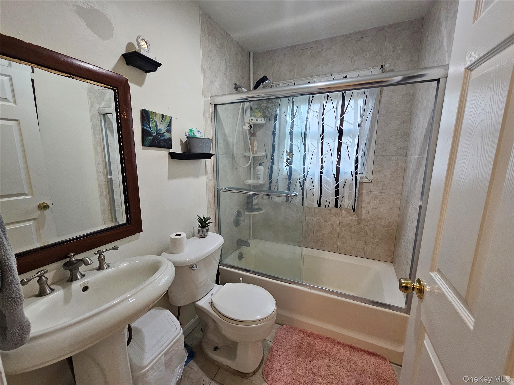 58 Flanders Boulevard Property Photo 8