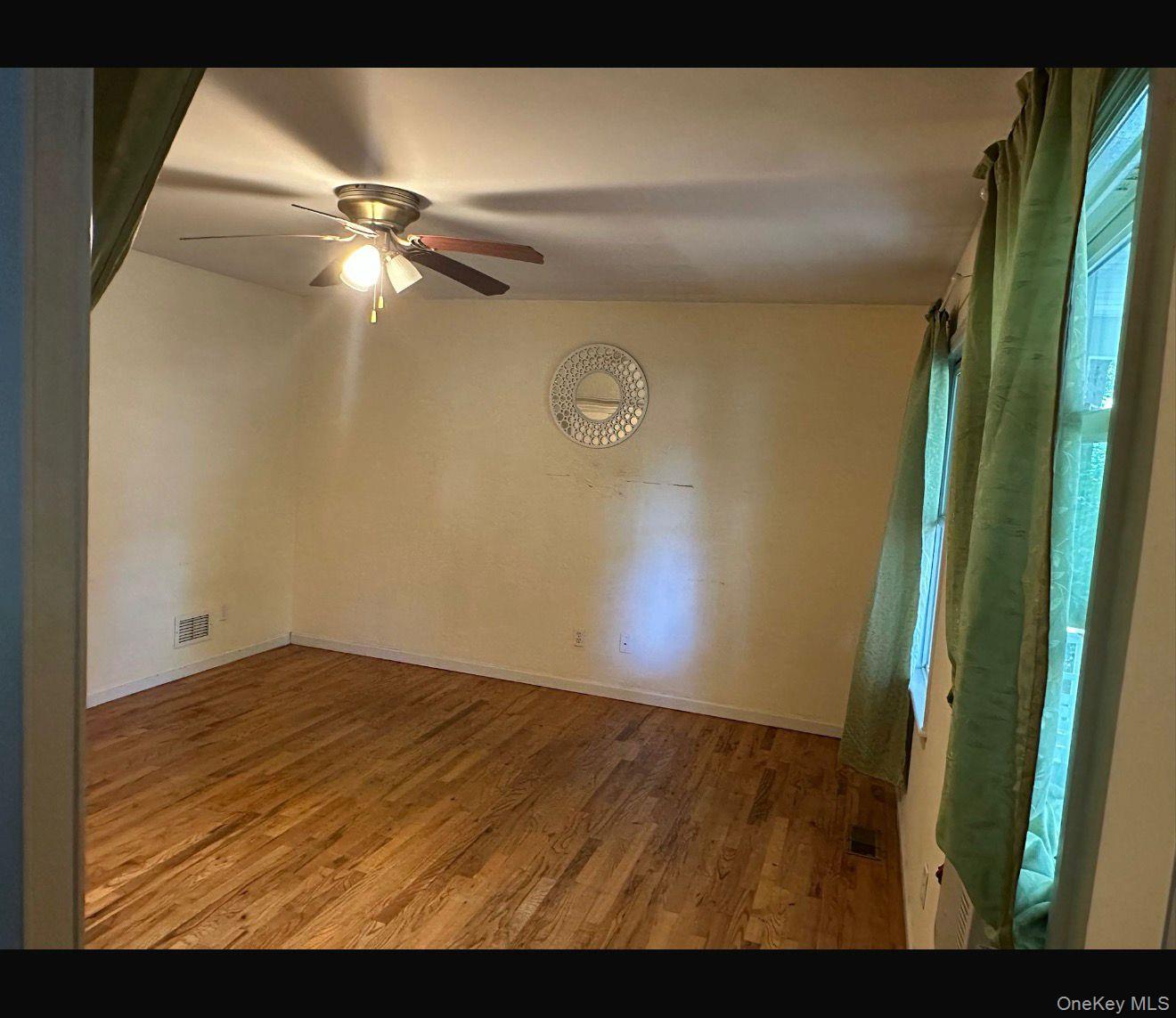 58 Flanders Boulevard Property Photo 11