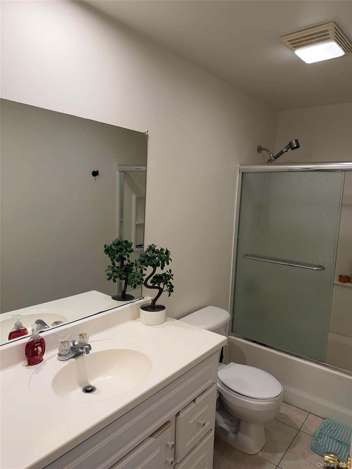58 Flanders Boulevard Property Photo 12