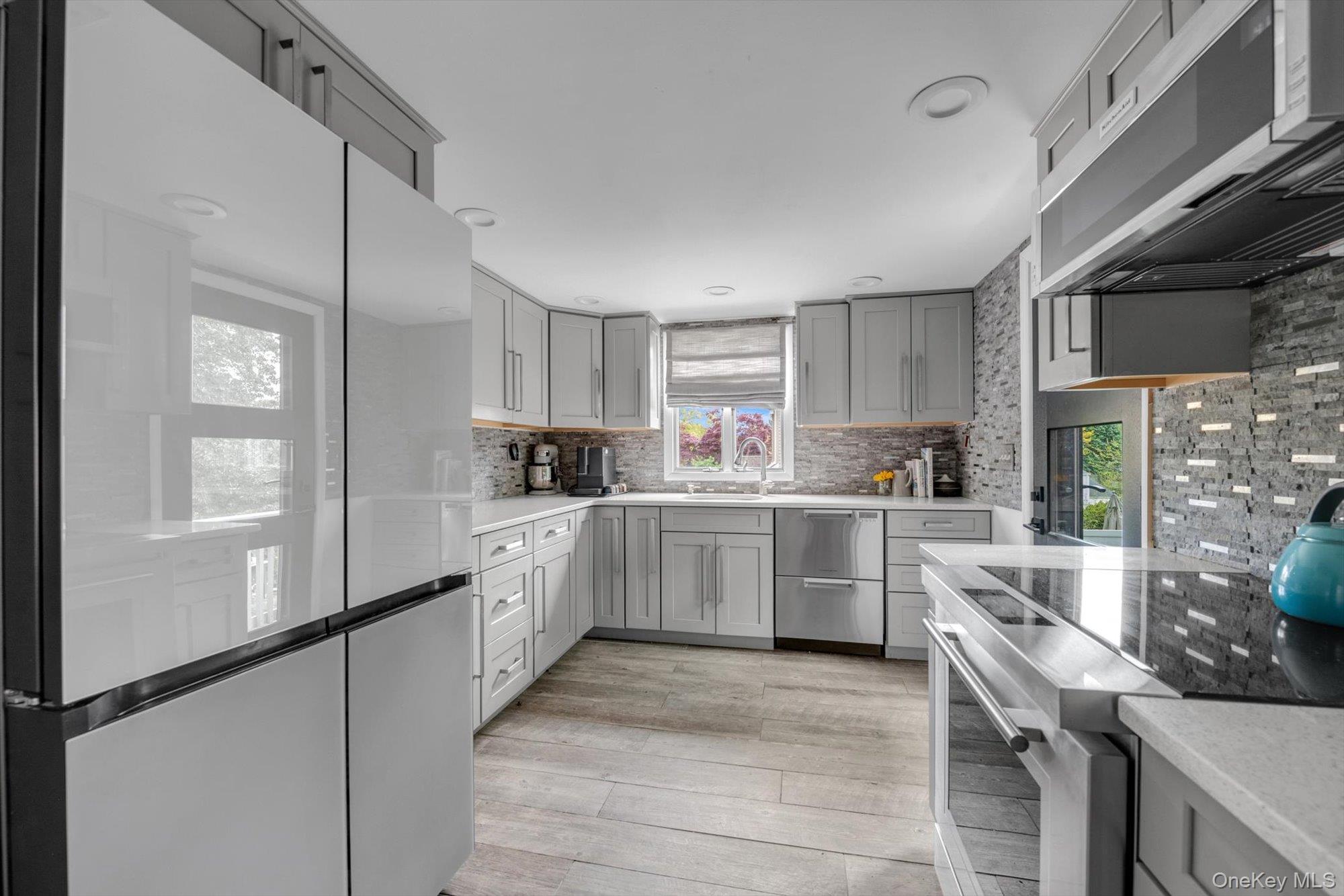 7 Pierson Place Property Photo 8