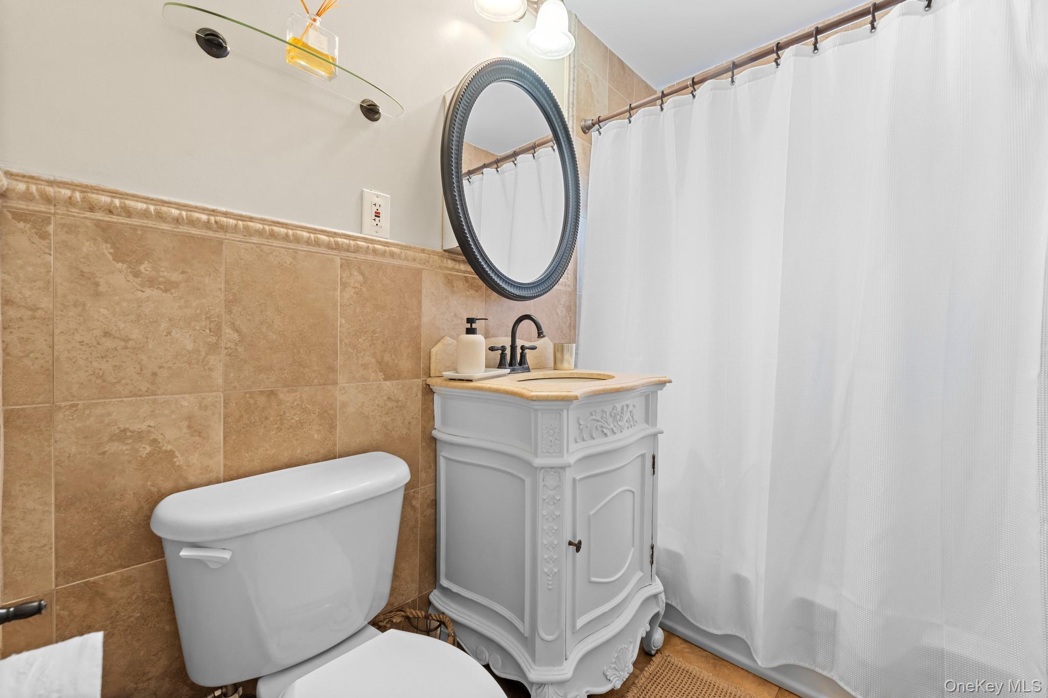 81-16 155 050 Property Photo 21