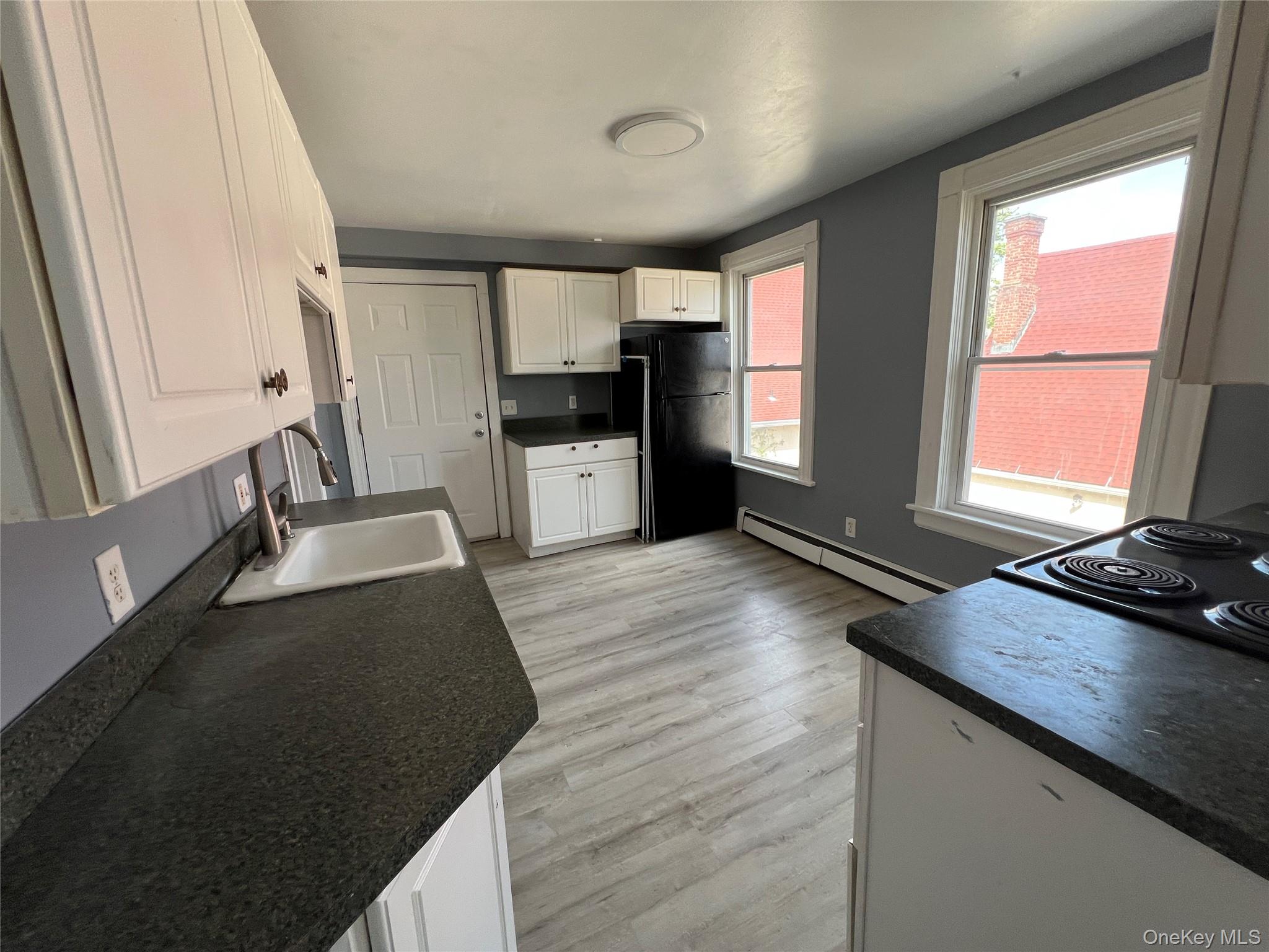 761 Main Street 3e Property Photo 3