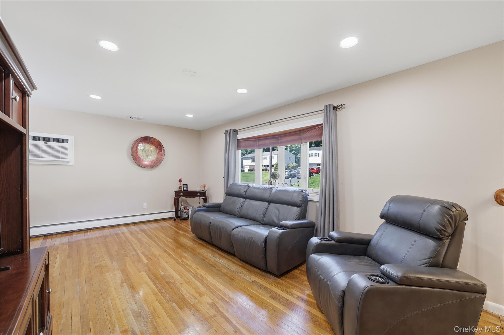 264 Buttonwood Avenue Property Photo 10