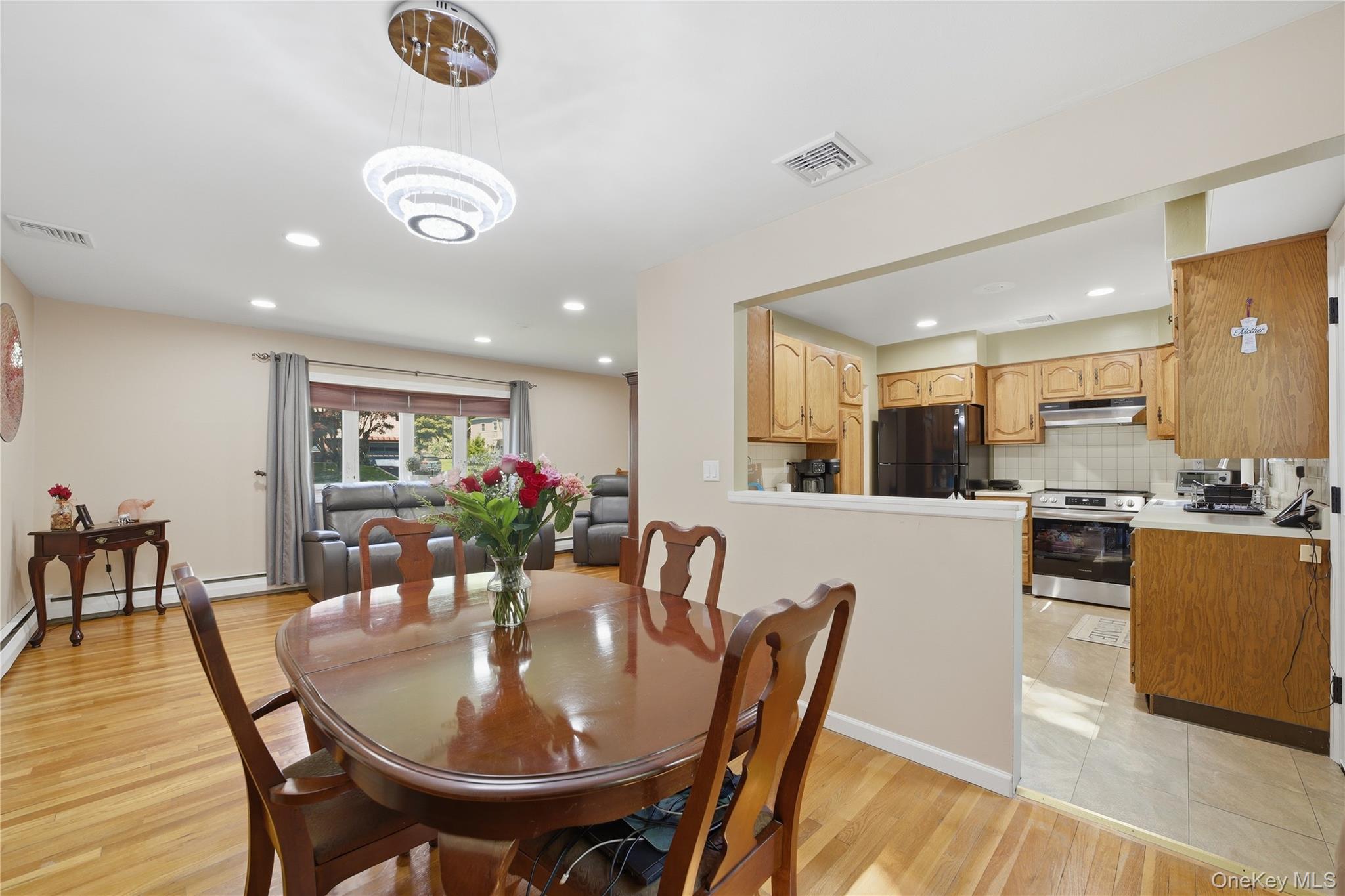 264 Buttonwood Avenue Property Photo 13