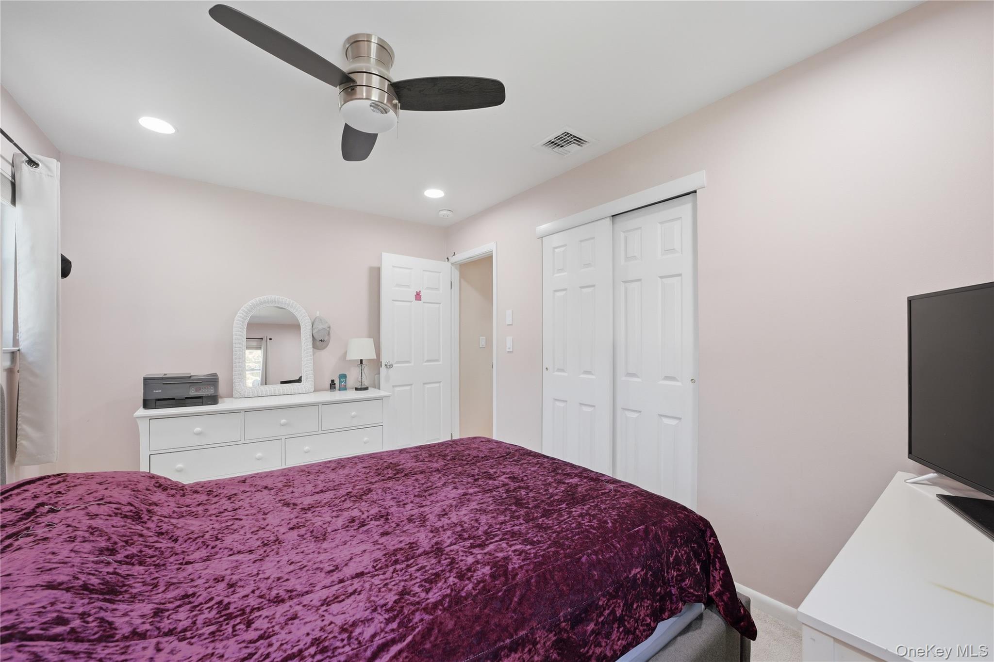 264 Buttonwood Avenue Property Photo 22