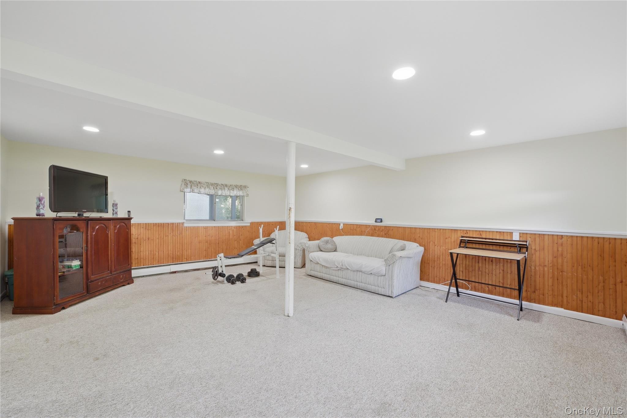 264 Buttonwood Avenue Property Photo 25