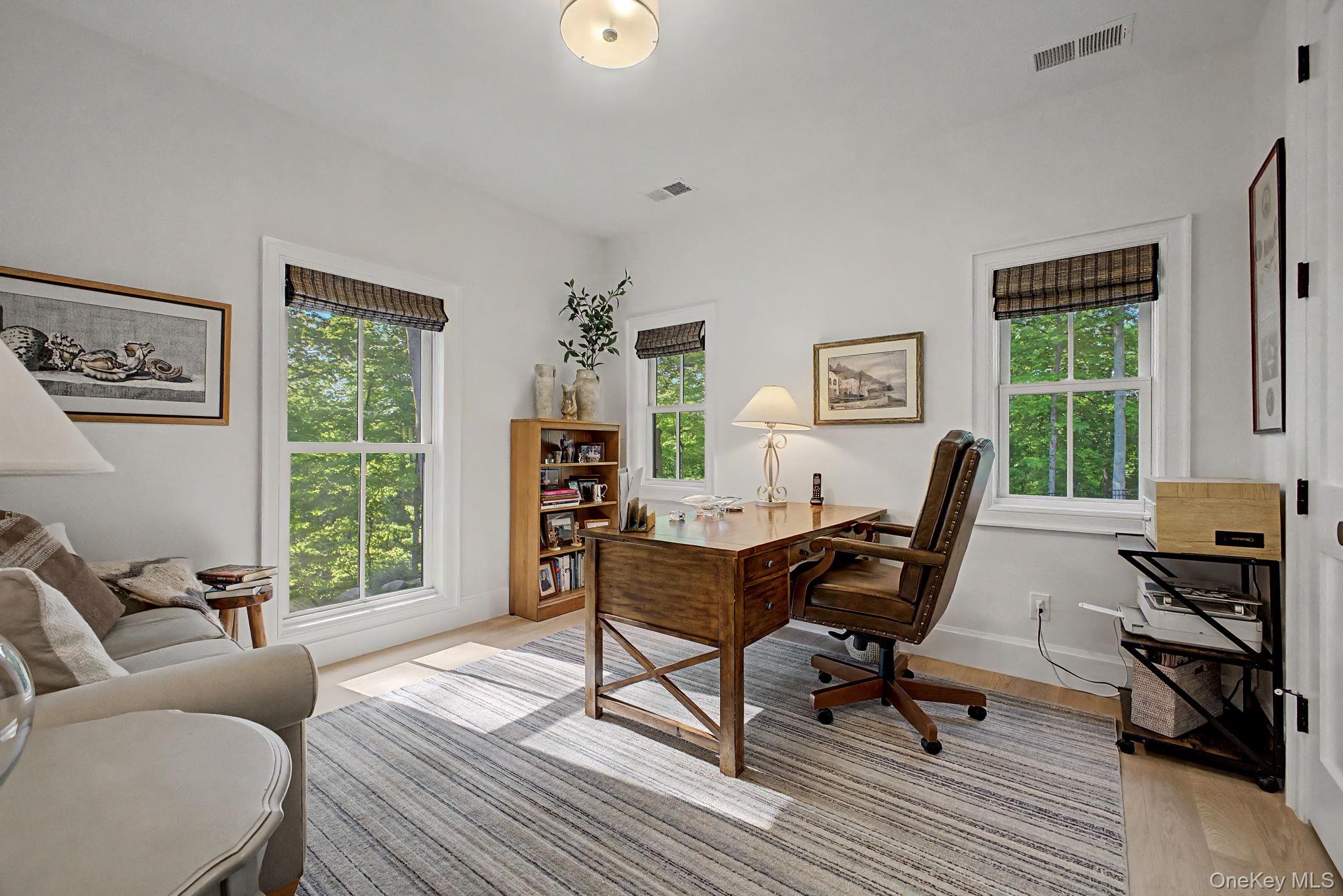 40 Hamilton Drive Property Photo 29