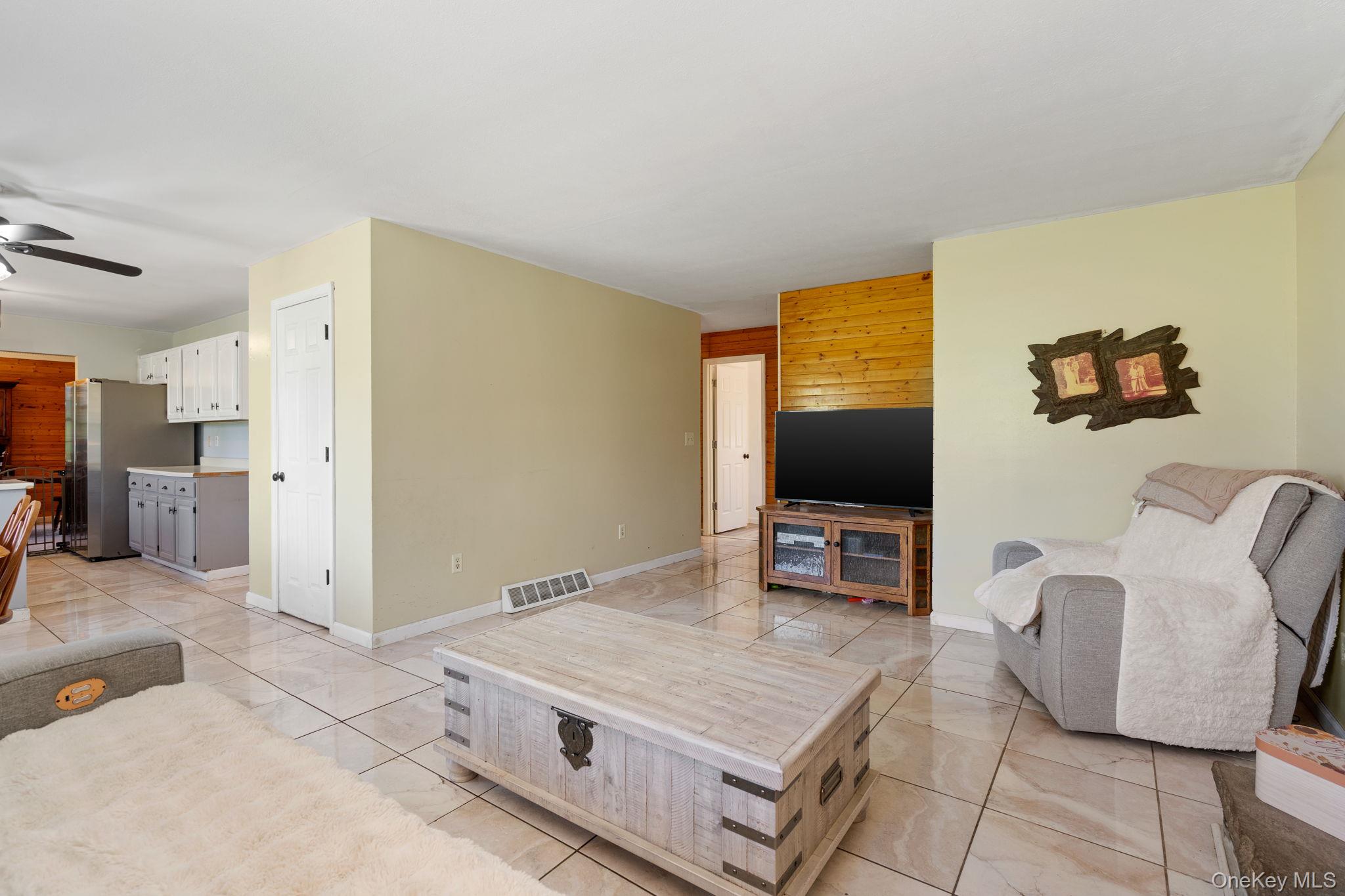 4 Brook Court Property Photo 5