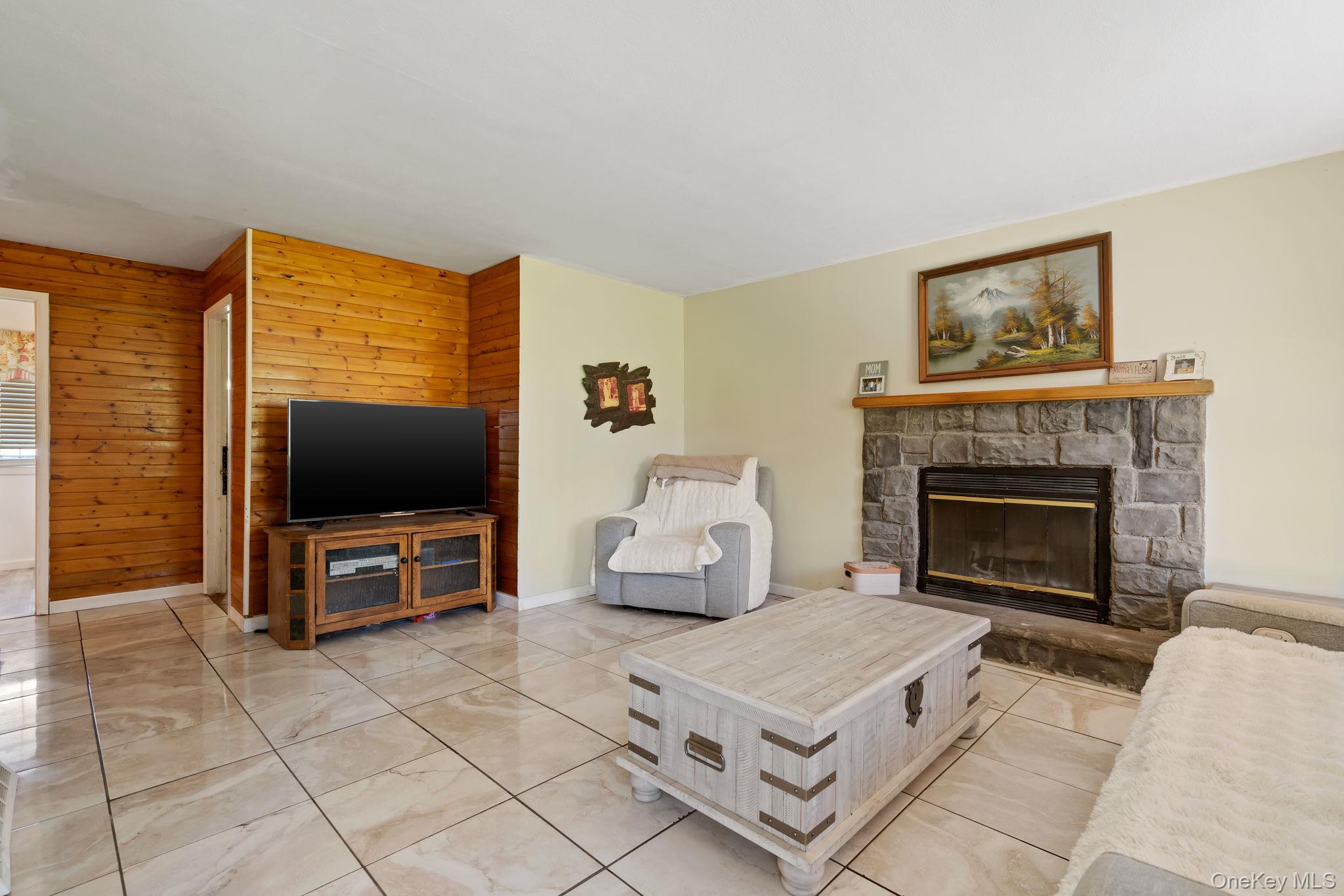 4 Brook Court Property Photo 7