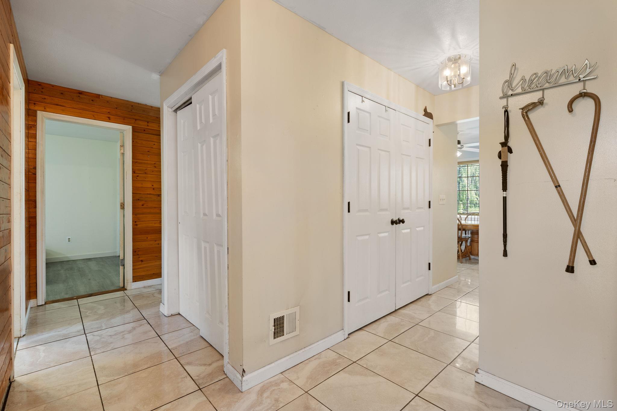4 Brook Court Property Photo 14