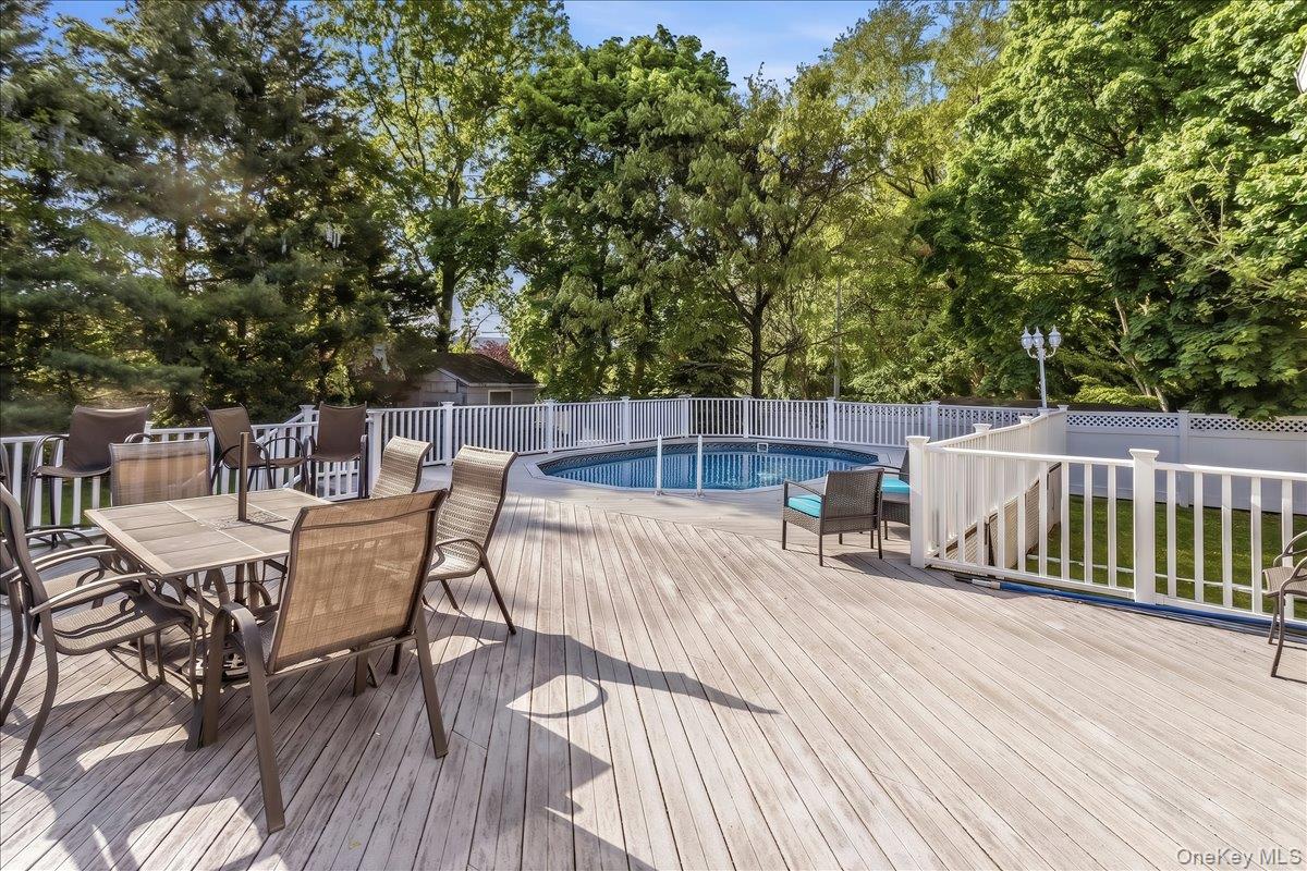 36 Roosevelt Place Property Photo 19
