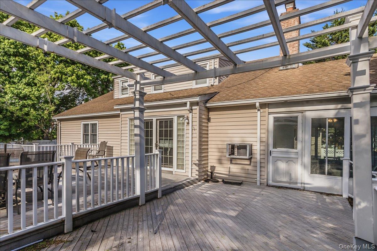36 Roosevelt Place Property Photo 20