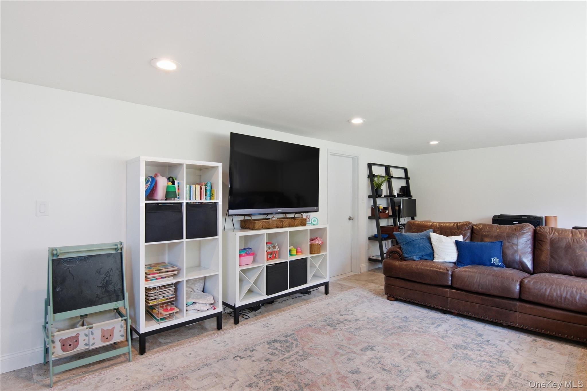 61 Bankside Drive Property Photo 26