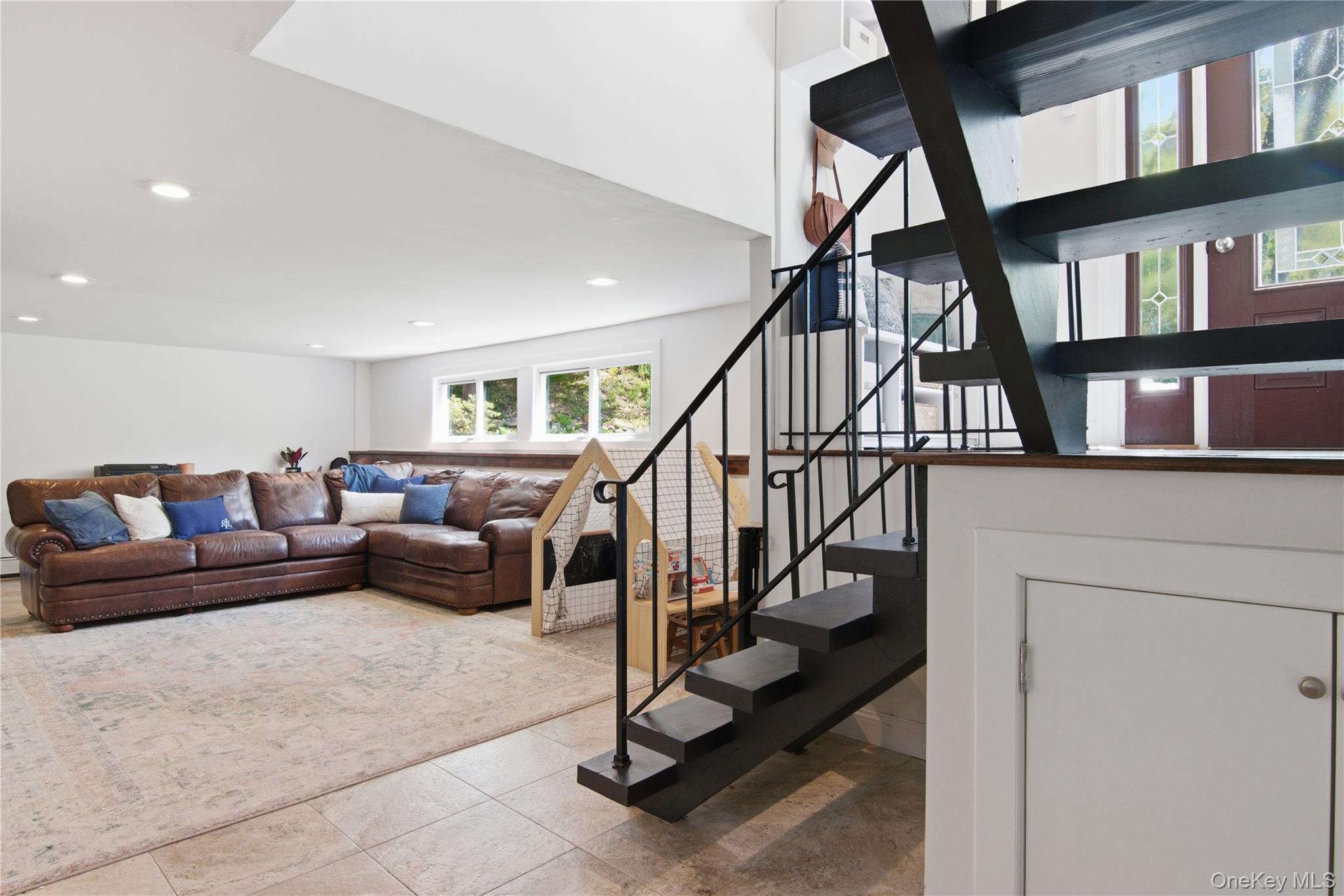 61 Bankside Drive Property Photo 28