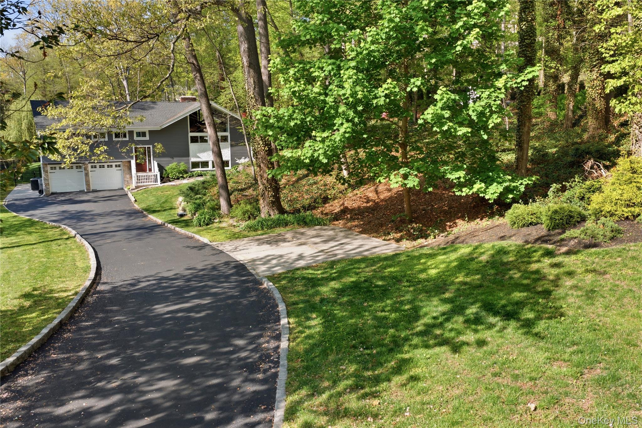 61 Bankside Drive Property Photo 47