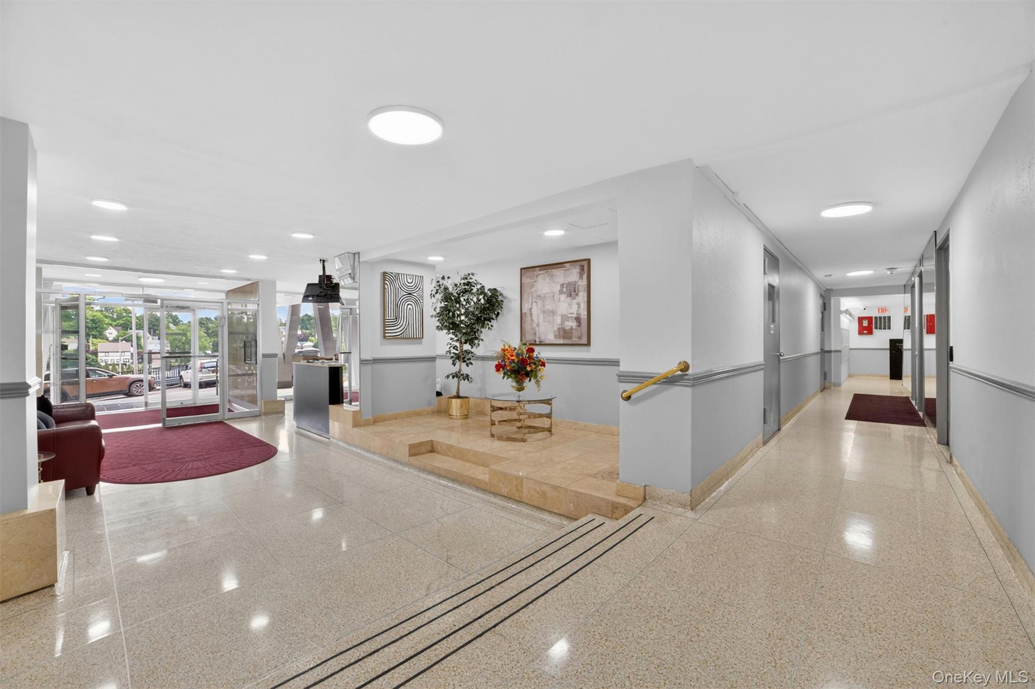 1853 Central Park Ave 7m Property Photo 4