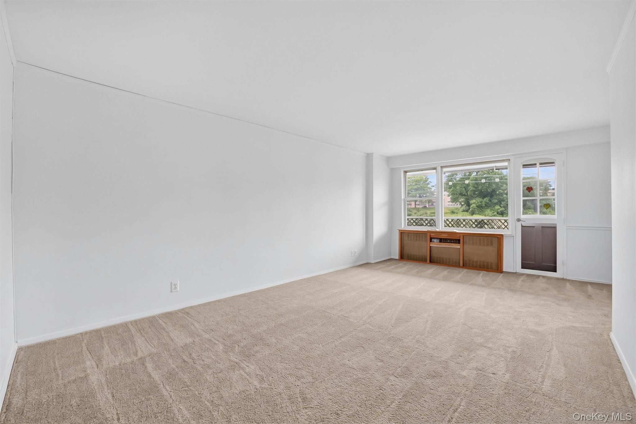 1853 Central Park Ave 7m Property Photo 7