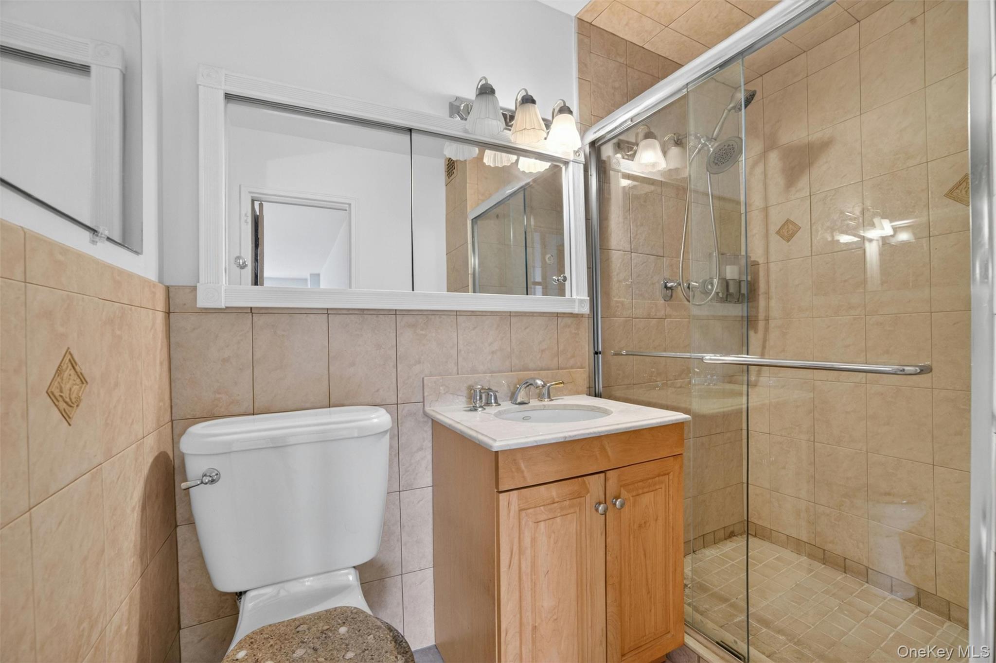 1853 Central Park Ave 7m Property Photo 20