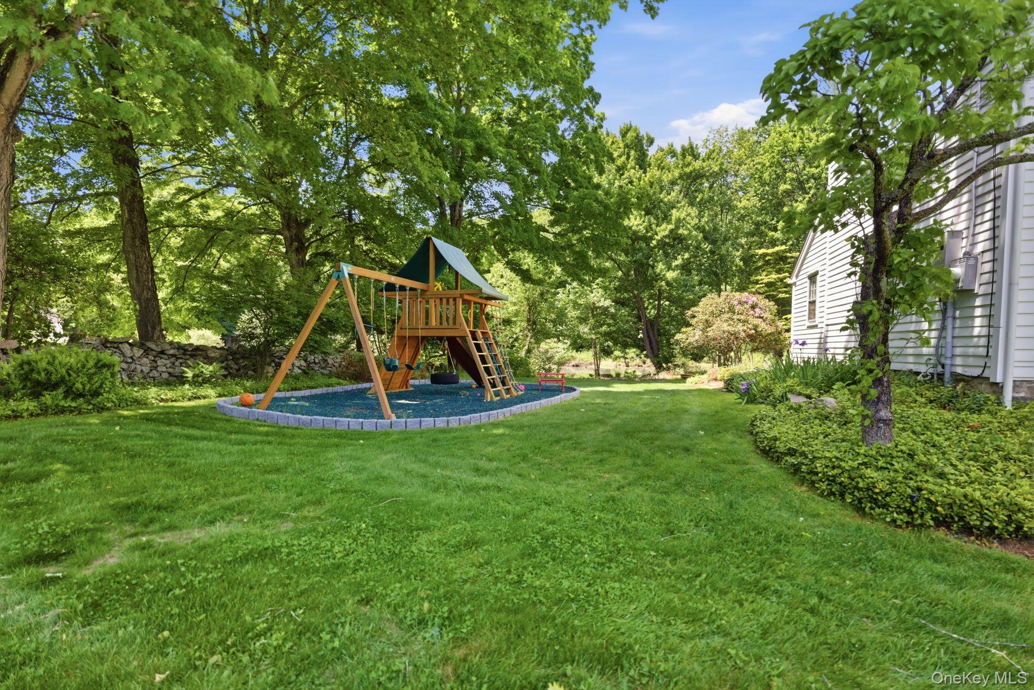 23 Pound Ridge Road Property Photo 26