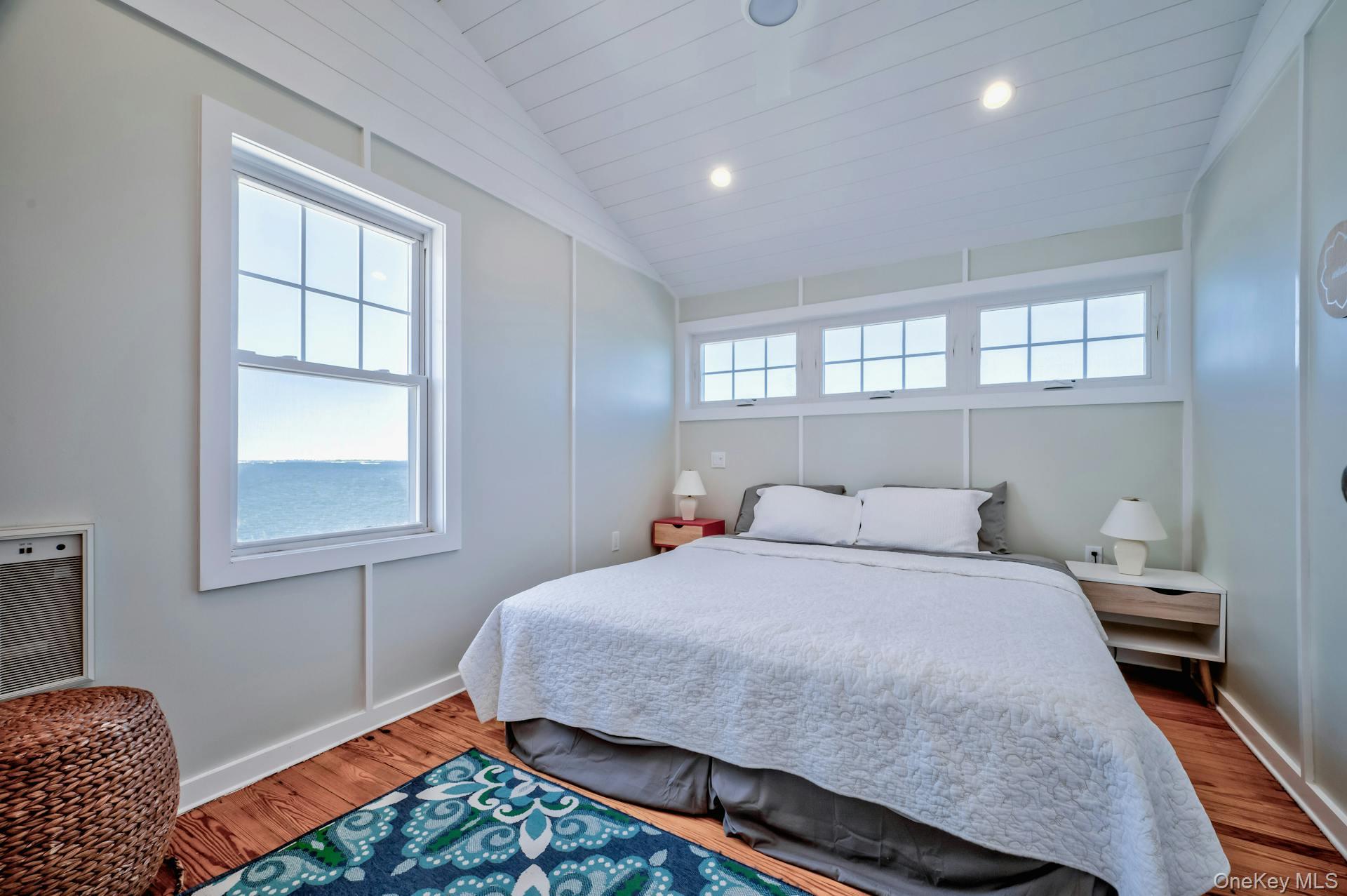 29 E Bayview Avenue Property Photo 42