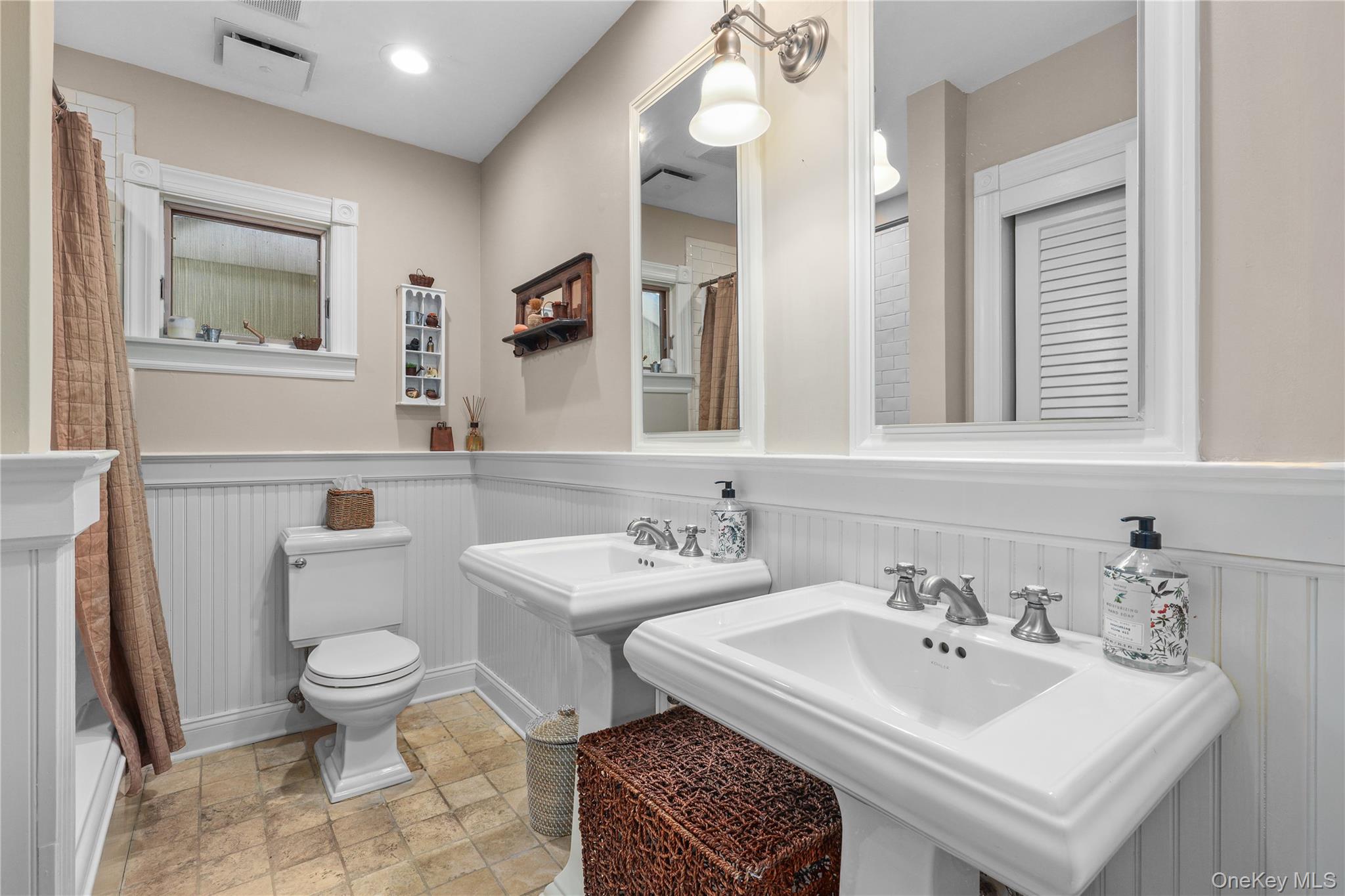 41 Lincoln Avenue Property Photo 26