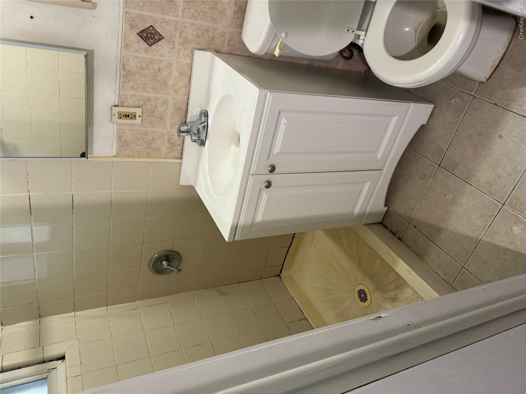 26 Jefferson Ave Avenue Property Photo 14