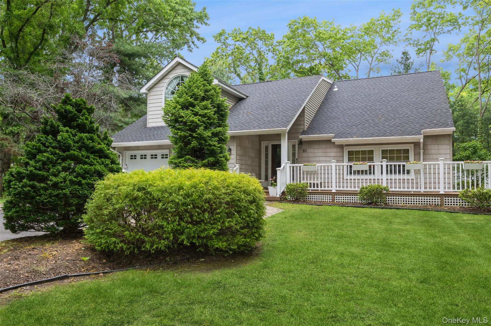 51 Chelsea Drive Property Photo 2