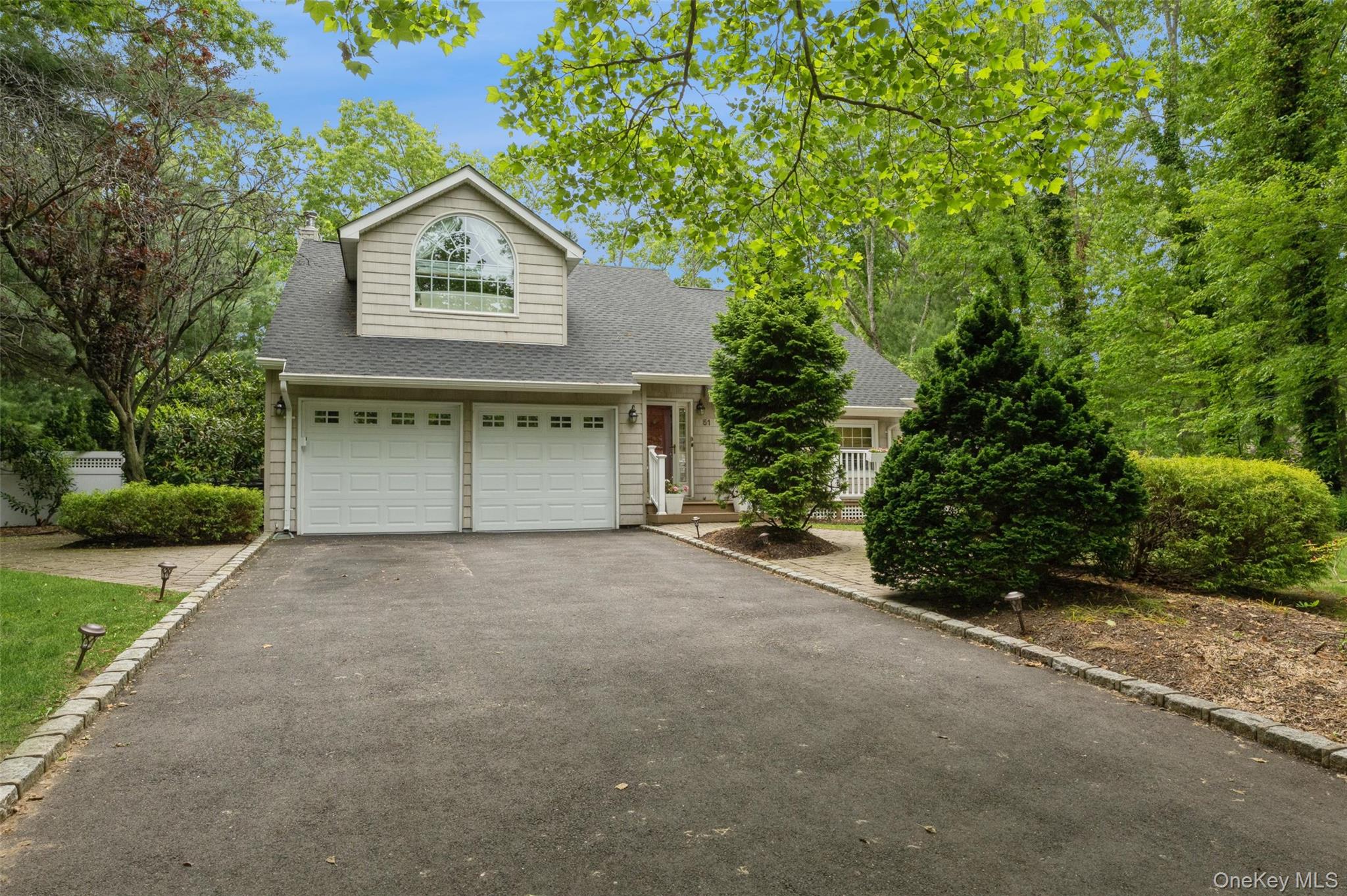 51 Chelsea Drive Property Photo 4