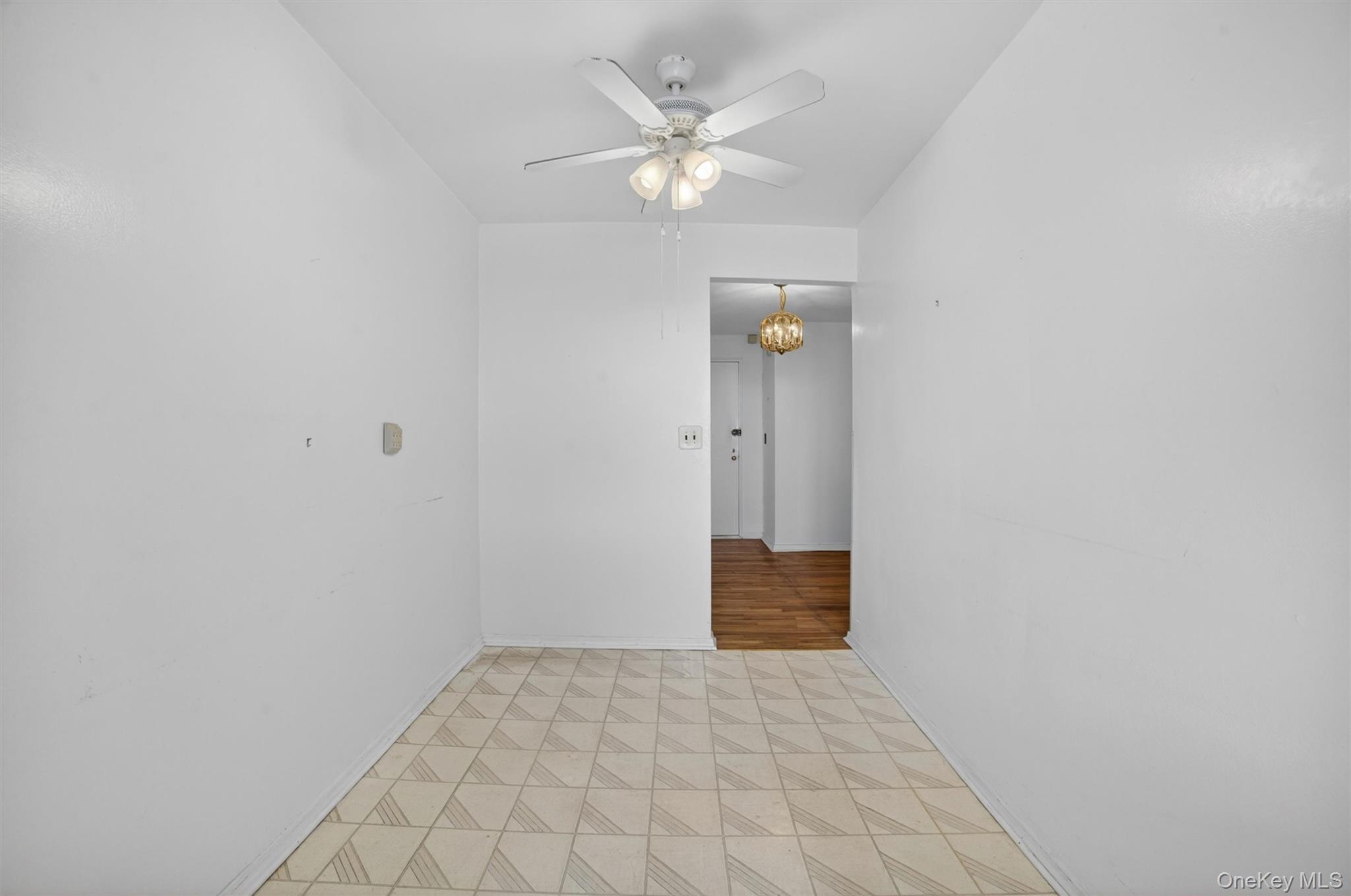1304 Midland Avenue C78 Property Photo 22