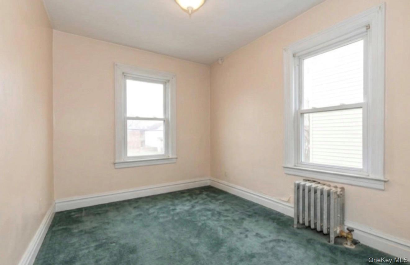 8259 172nd Street Property Photo 12