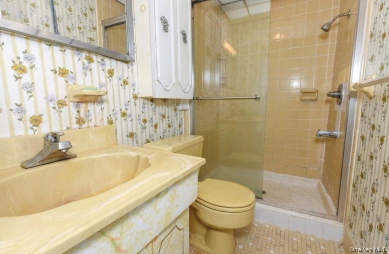 8259 172nd Street Property Photo 15