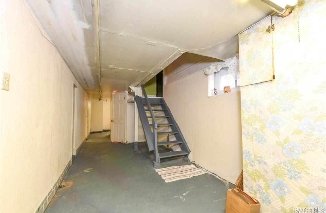 8259 172nd Street Property Photo 18