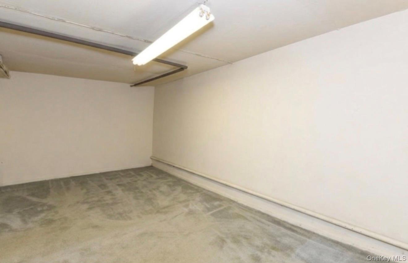 8259 172nd Street Property Photo 19