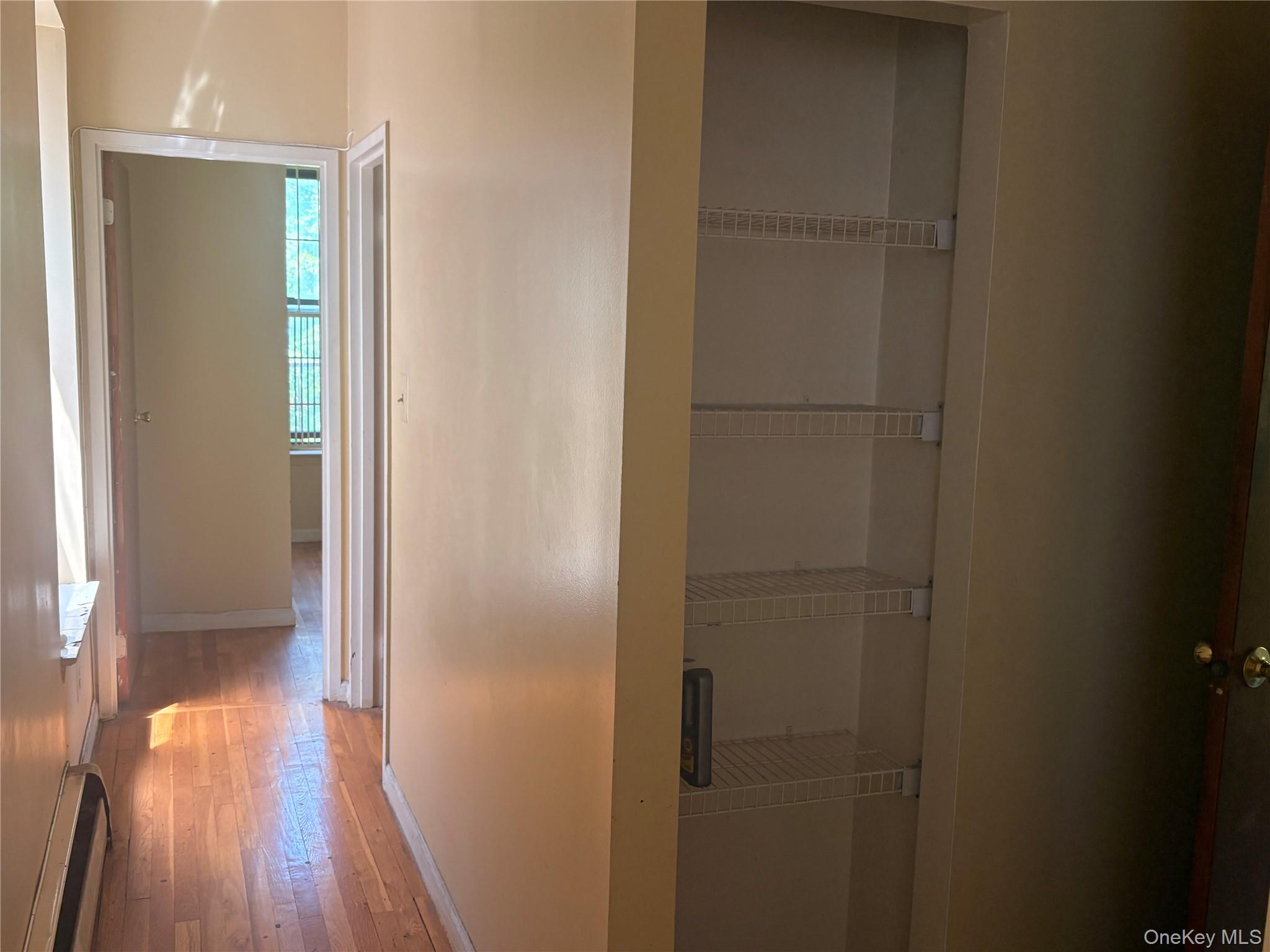 723 Macdonough Street A4 Property Photo 8