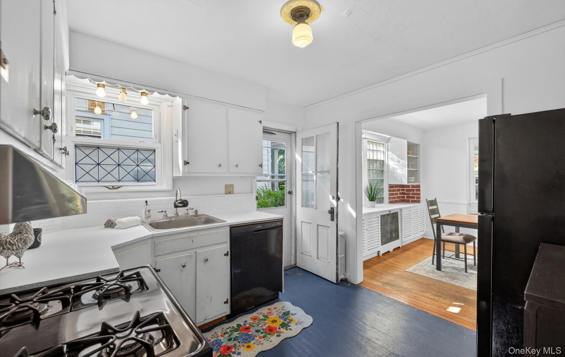 67 Nassau Road Property Photo 15