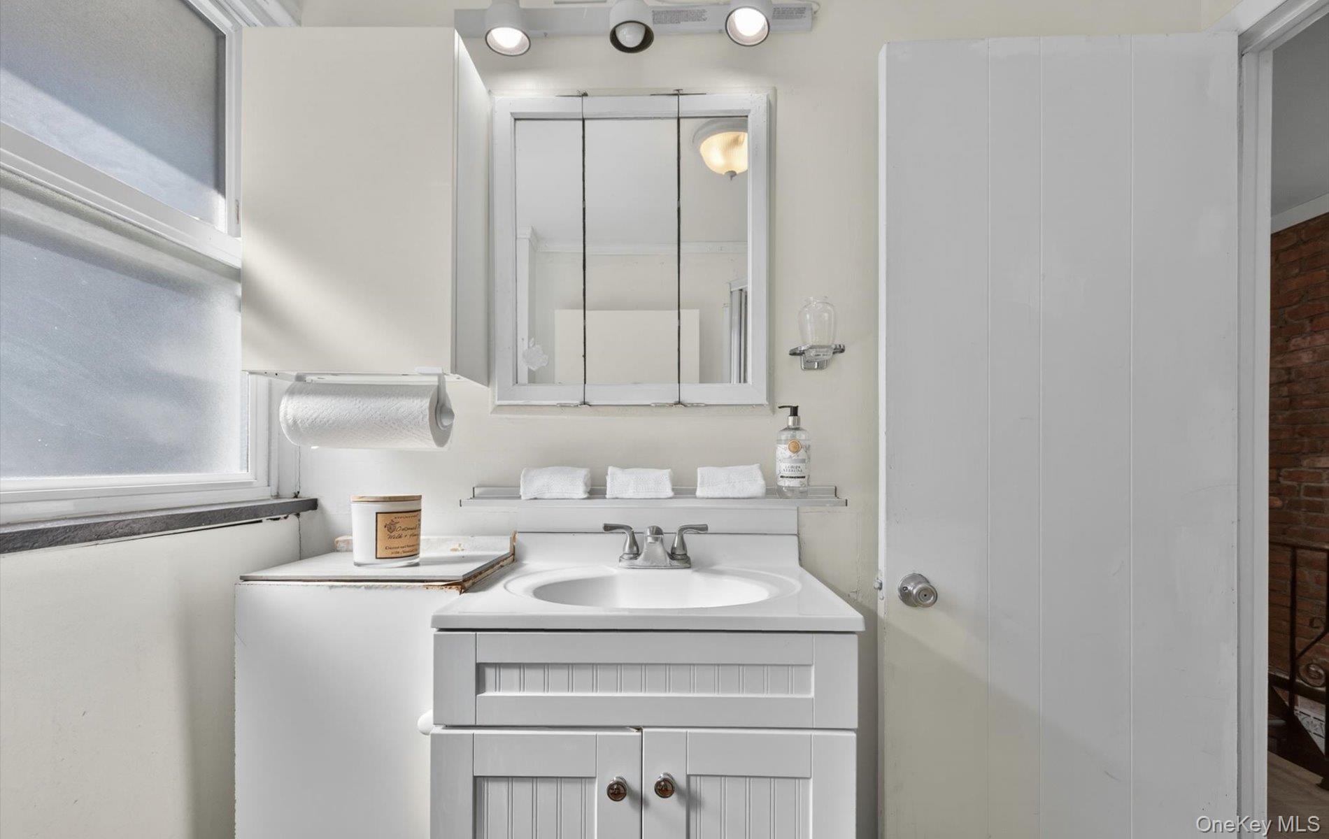 67 Nassau Road Property Photo 34