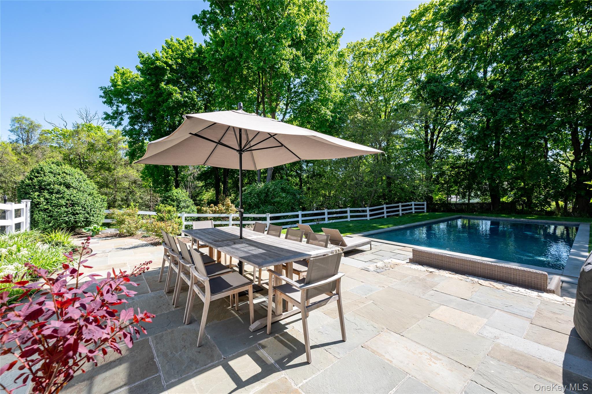469 Taconic Road Property Photo 10