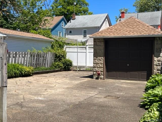 34-29 208 Street Property Photo 10