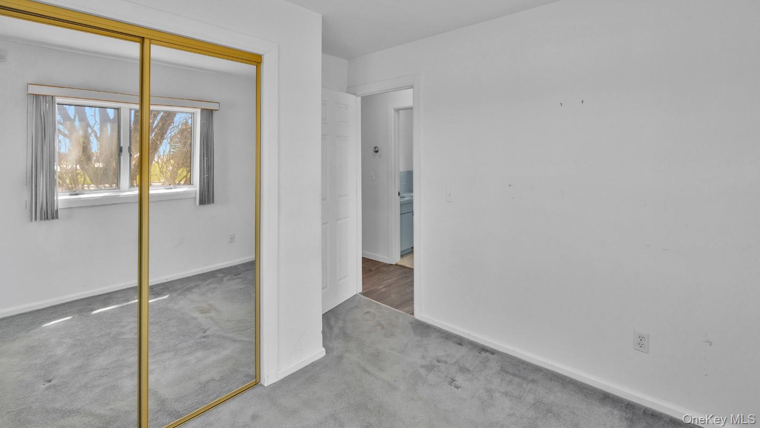 55 William Floyd Parkway Property Photo 28