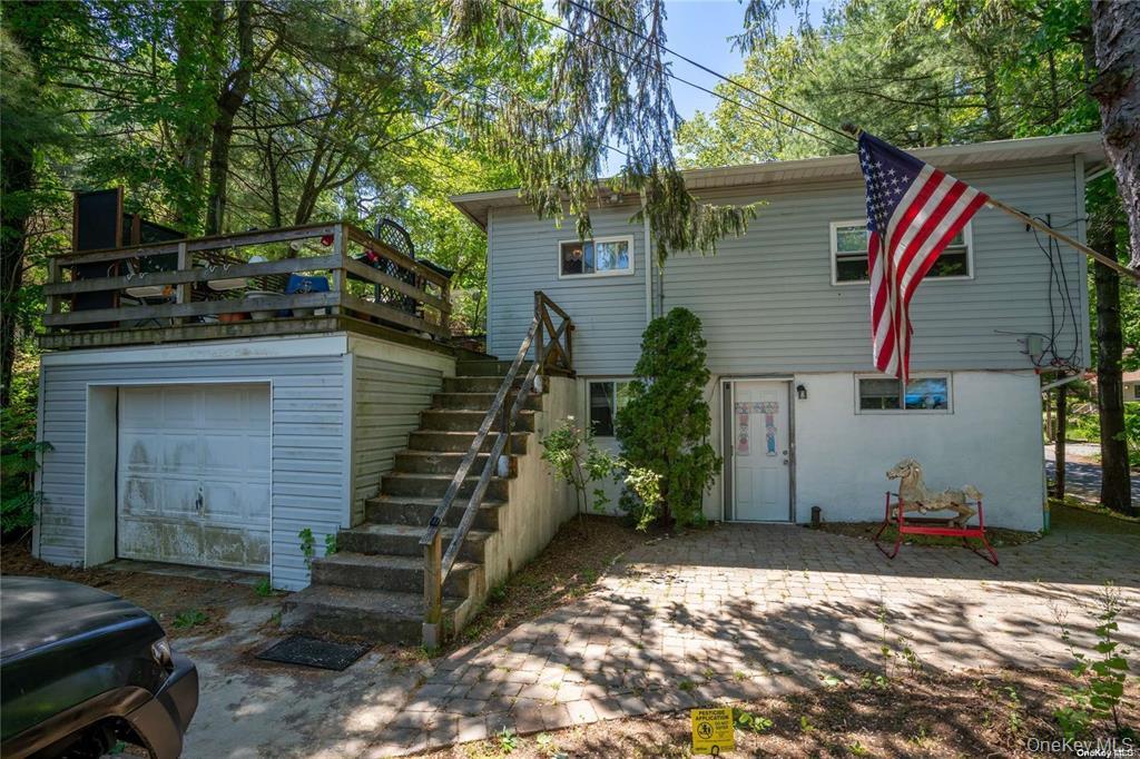 57 Aloma Road Property Photo 2
