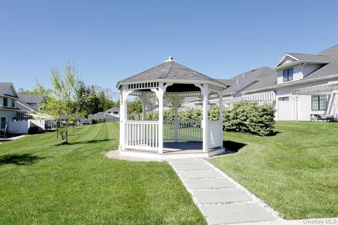 11 Silverwood Circle Property Photo 3